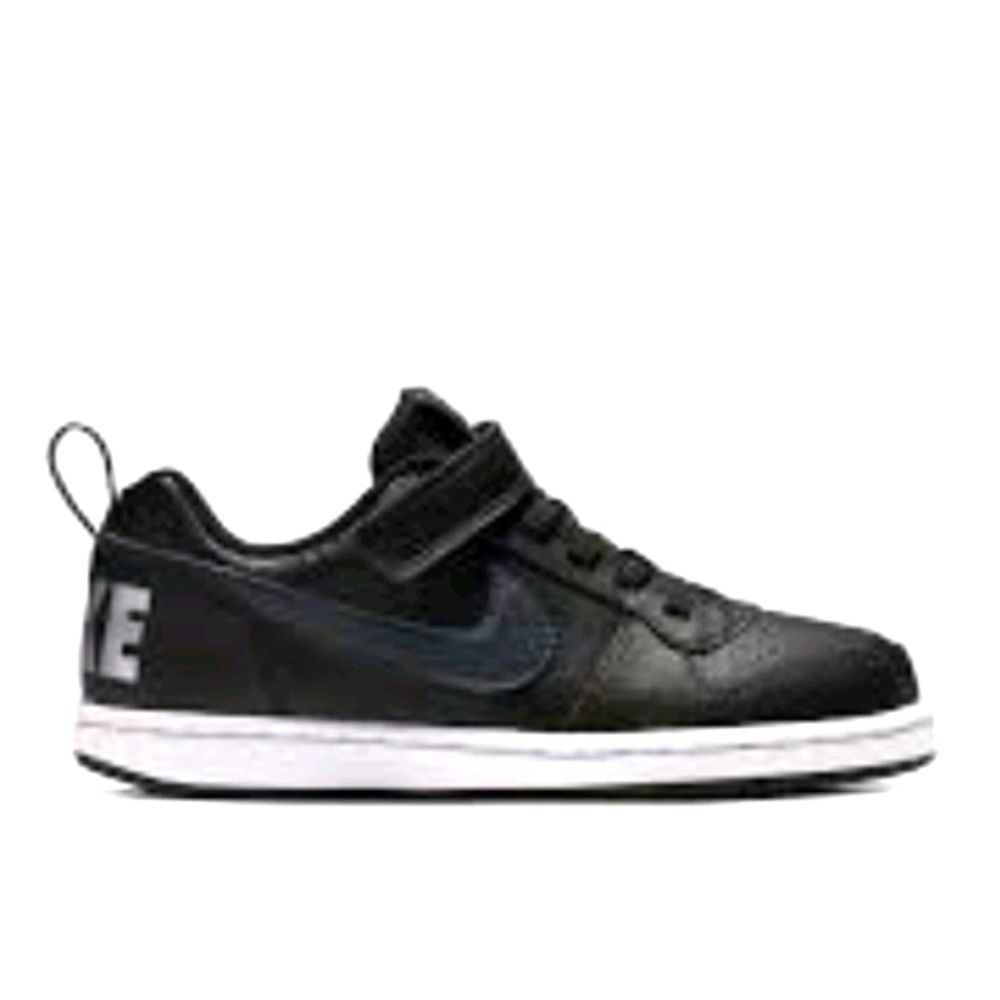 NIKE Borough Low Profile Sneakers sz 7C